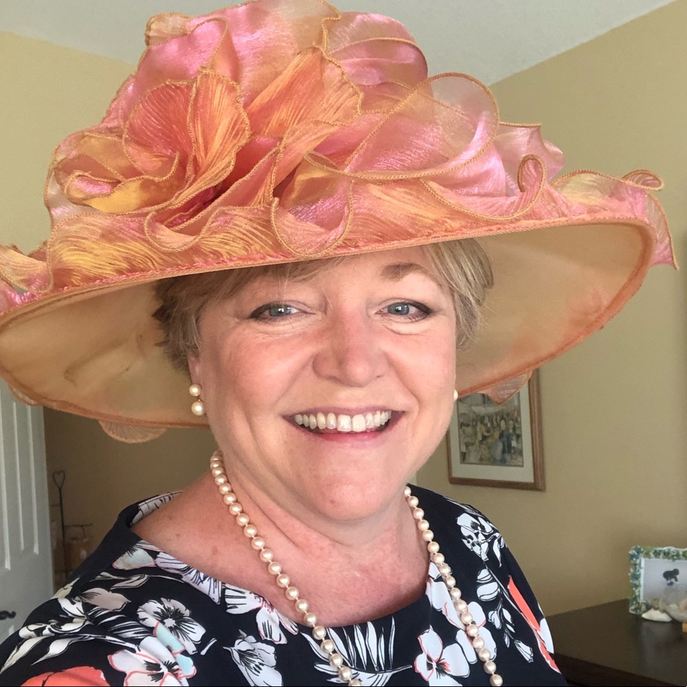 Meet your Posher, Laura